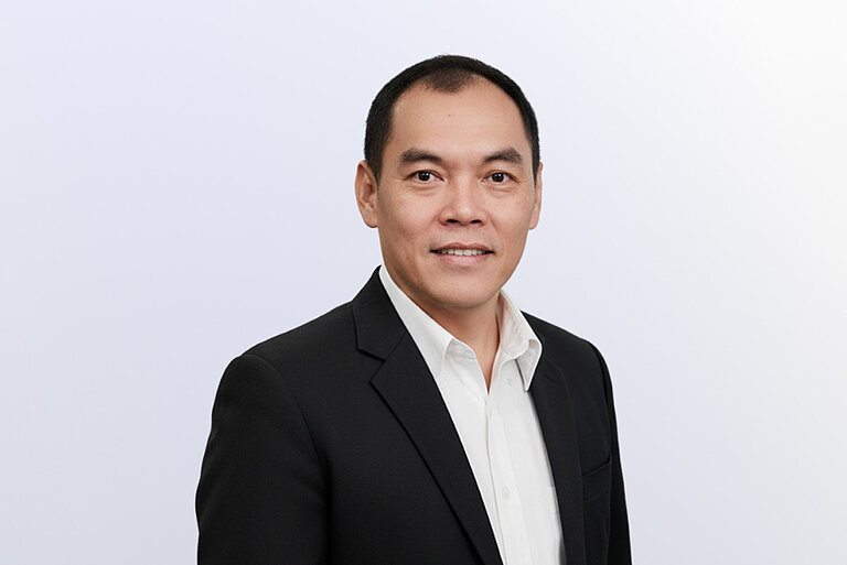 Arnon Chumcomlue, Sirinat Potipunya, Ophthalmology Clinic, Arnon Pet Hospital, Chiang Rai